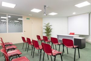 Sala disponible para reuniones en en centro de Gijón